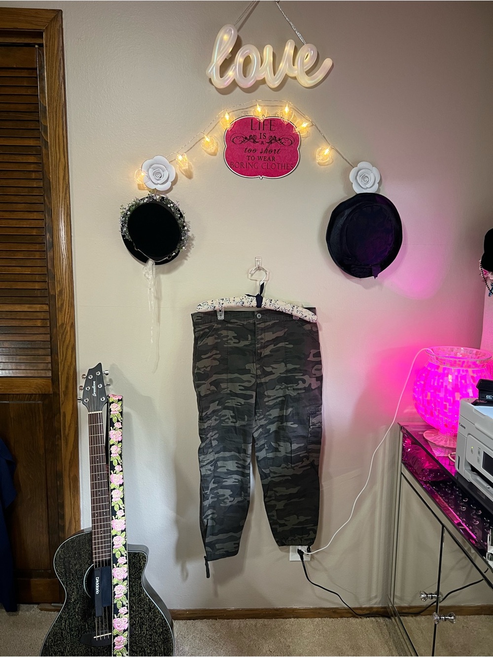 Sanctuary women’s Camo Joggers in Green and Black